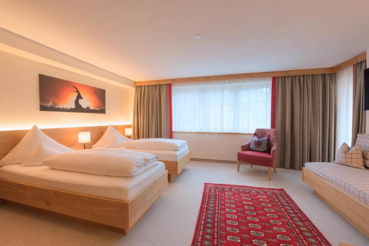 "Quality Hosts Arlberg" Hotel Garni Moessmer Санкт-Антон-ам-Арльберг Екстер'єр фото